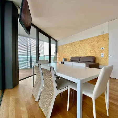 Torre Aquileia - Immobiliare Aparthotel